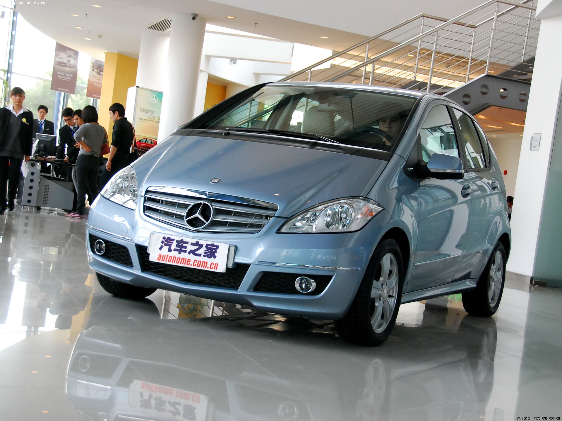 奔驰a级(进口) 2011款 a 160 917424图片_奔驰_汽车图库_汽车之家