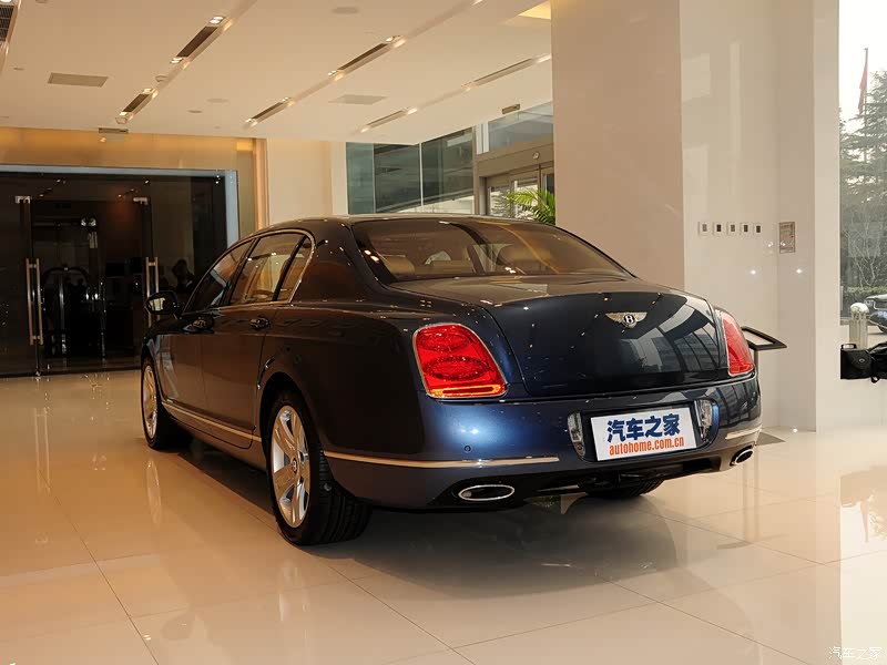 宾利 飞驰 2010款 6.0t 五座版