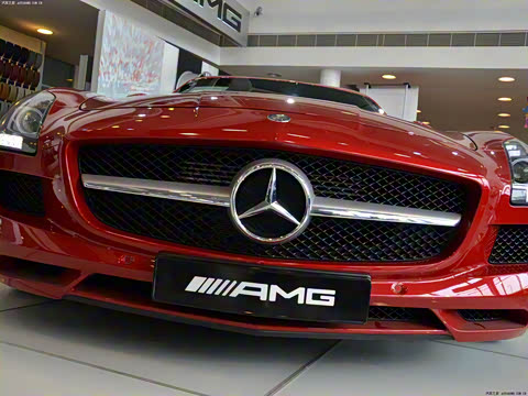 2011�� SLS AMG
