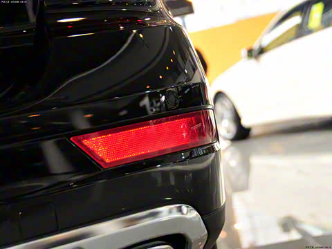 2010�� ML 500 4MATIC�ر��