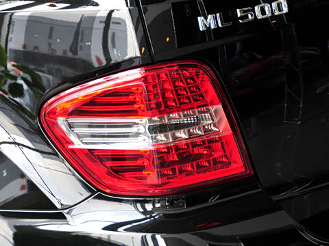 2010�� ML 500 4MATIC�ر��