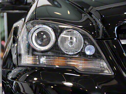 2010�� ML 500 4MATIC�ر��