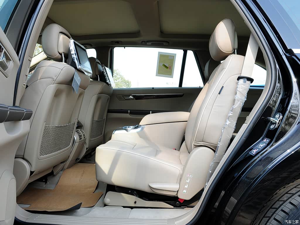 奔驰(进口) 奔驰r级 2010款 r500l 4matic