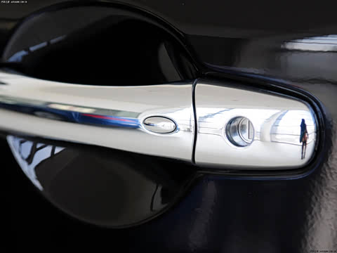 2011�� M25 ������