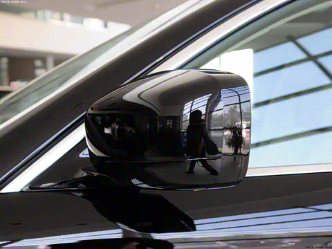 2011�� M25 ������