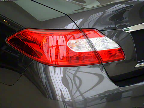 2011�� M25 �ݻ���