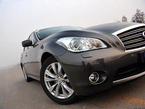 2011�� M25 �ݻ���