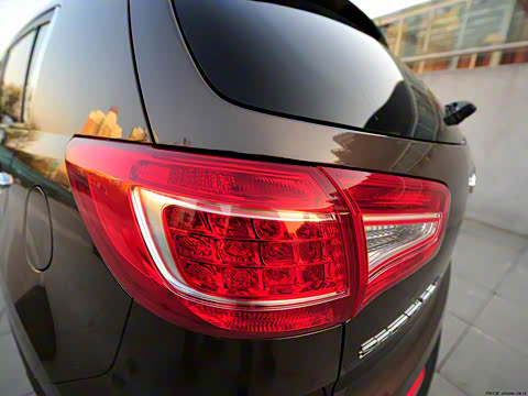 2011�� 2.4L �Զ�������Premium