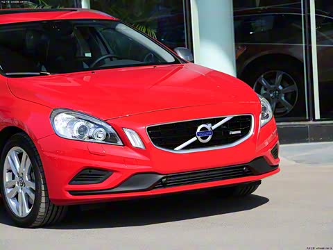 2012�� T6 AWD �˶���