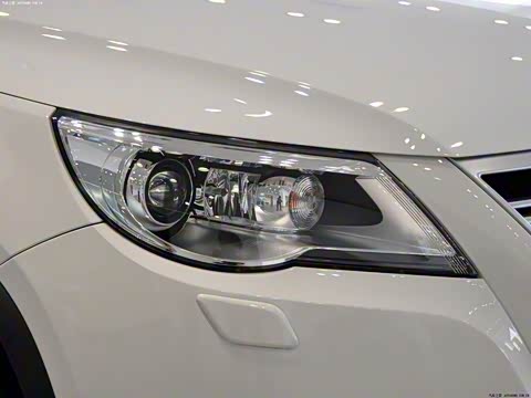 2011�� 2.0TSI R-Line