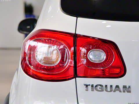 2011�� 2.0TSI R-Line