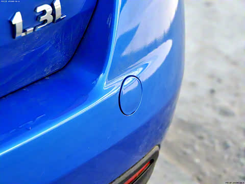 2011�� 1.3L �ֶ����ʰ�