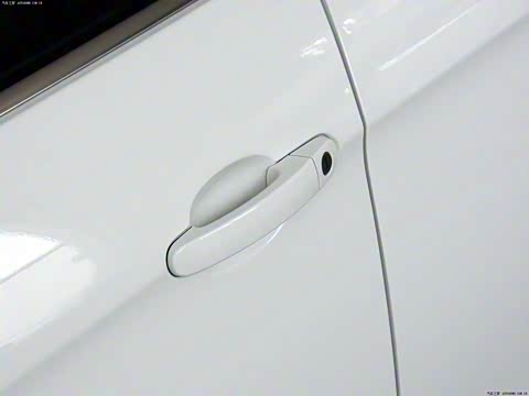 2011�� 1.4T MT Sportline