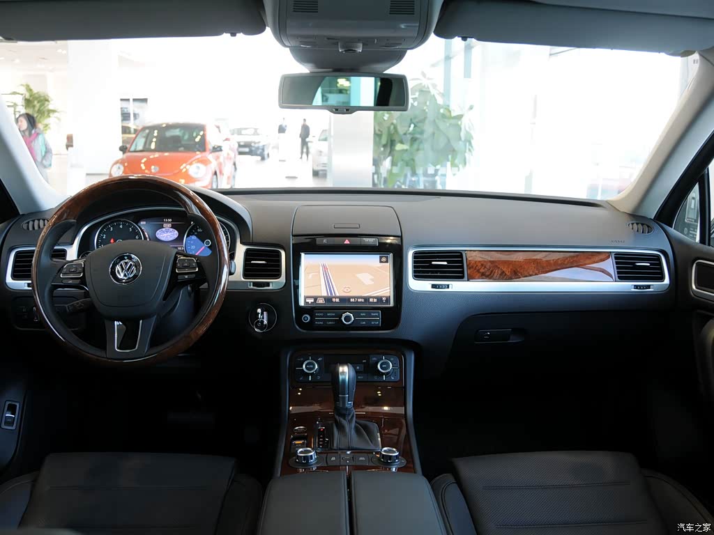 大众(进口) 途锐 2011款 3.0tsi v6 豪华型