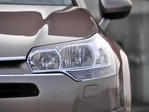 2011�� 2.3L �Զ���Ԧ��