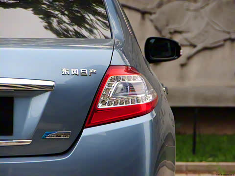 2011�� 2.0L XL���ʰ�