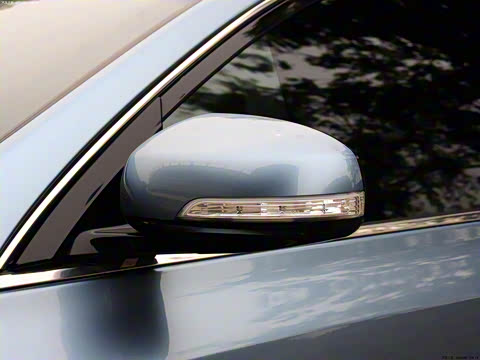 2011�� 2.0L XL���ʰ�