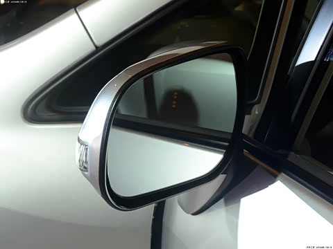 2011�� 200V CVT���𵼺���