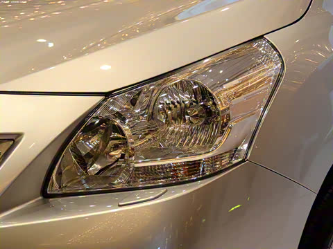 2011�� 200V CVT���𵼺���