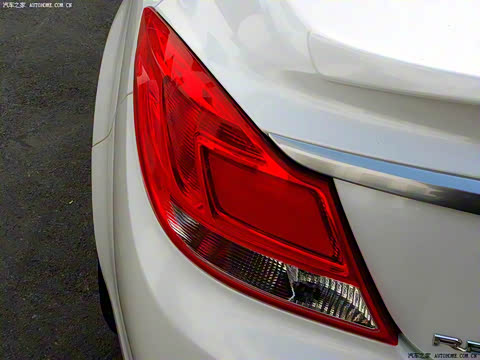 2011�� GS 2.0T �����˶���