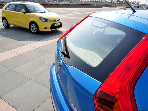 2011�� 1.5L AMT��Ӣ��