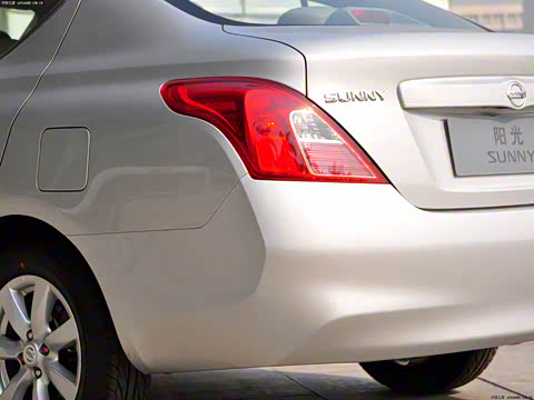 2011�� 1.5XV CVT����