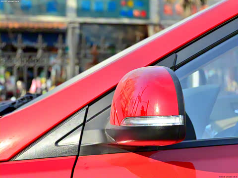 2011�� ���� 1.4L �Զ�������GLS