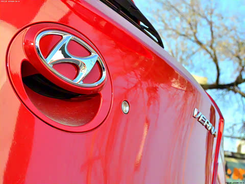 2011�� ���� 1.4L �Զ�������GLS