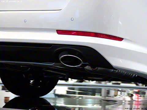 2011�� 2.4L �Զ�Premium