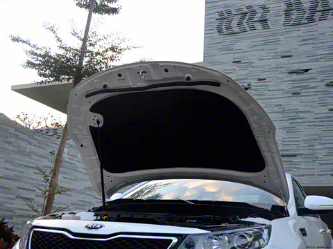 2011�� 2.4L �Զ�Premium