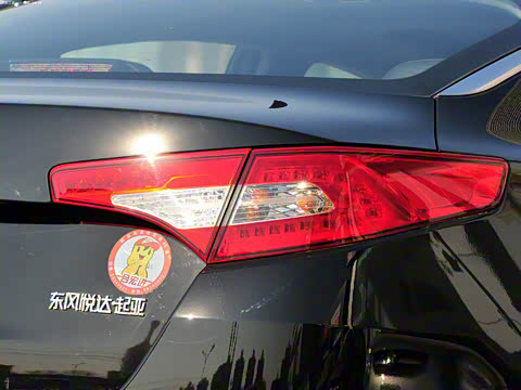 2011�� 2.4L �Զ�Premium