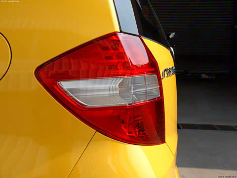 2011�� 1.5L �Զ�������