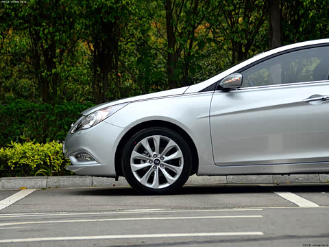 2011�� 2.4L �Զ�������