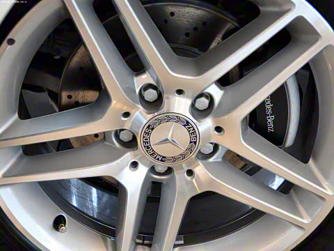 2011�� C 200 �����˶����а�