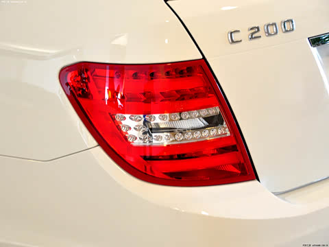 2011�� C 200 �����˶����а�