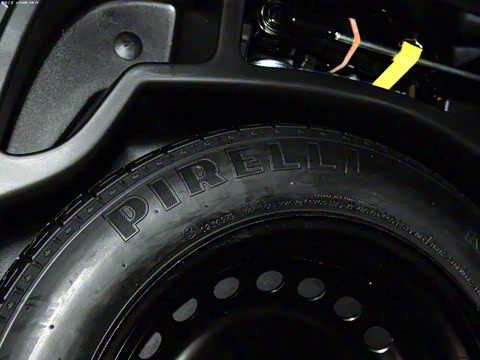 2011�� 2.0 R-Design