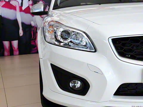 2011�� 2.0 R-Design