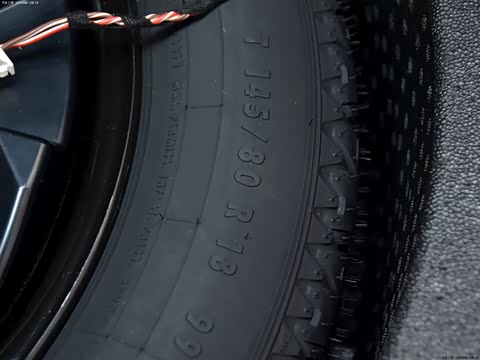 2012�� 40 TFSI quattro �˶���