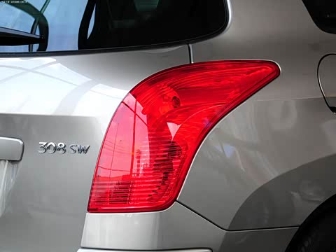 2012�� 1.6T SW ʱ�а�