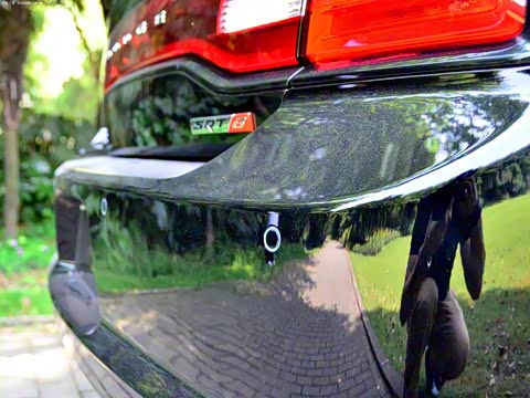 2012�� 6.4L SRT8