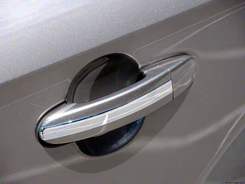 2011�� 2.0L GTDi240������