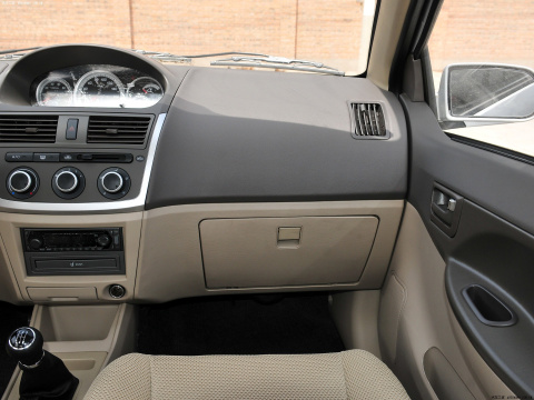 2011款 三厢 1.5L 手动舒适型