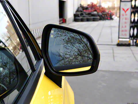 2011�� 1.5L �ֶ���Ӣ��