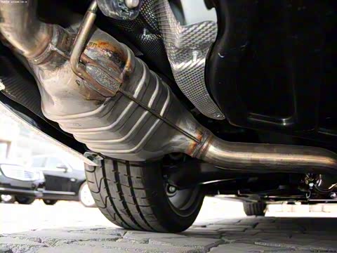 2012�� AMG C 63 Coupe ������