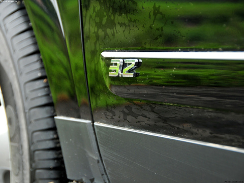 2011 3.2L 4WD Զ