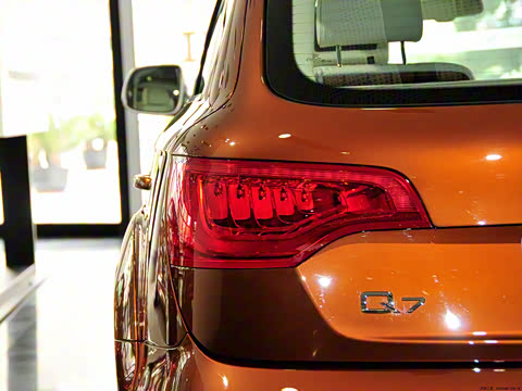2012�� 6.0 V12 TDI �콢��