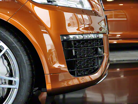 2012�� 6.0 V12 TDI �콢��