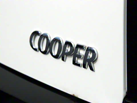 2011�� 1.6L COOPER Hampton