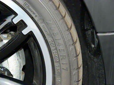 2011�� 1.6L COOPER Hampton