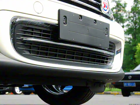 2011�� 1.6L COOPER Hampton